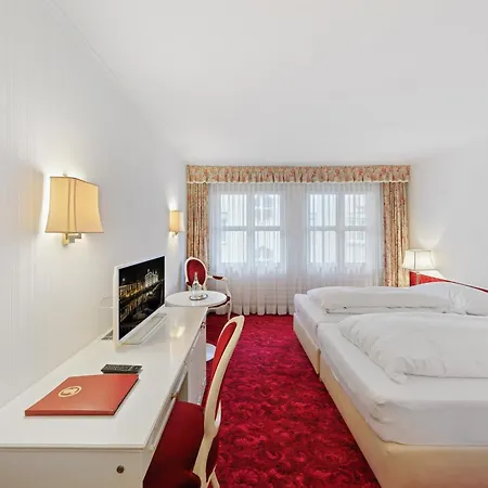 Hotel Mozart 3*