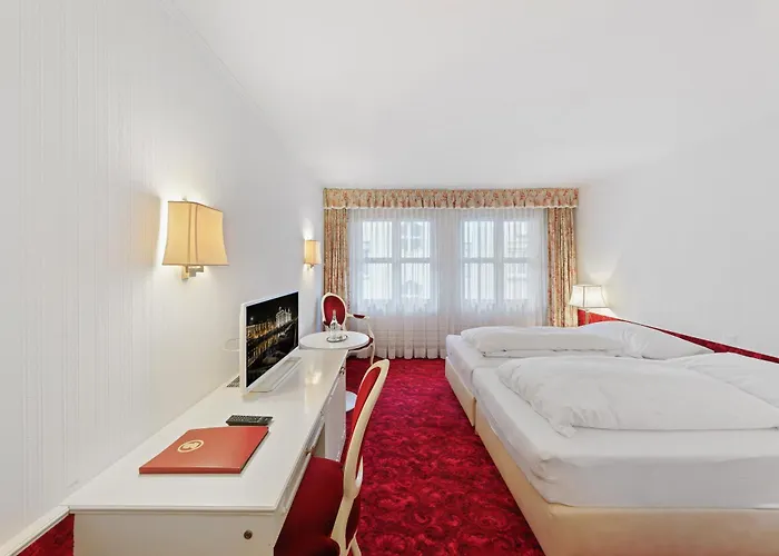 Hotel Mozart 3*