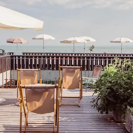 Mozart Hotel 3*